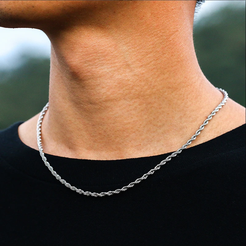 ROPE CHAIN NECKLACE