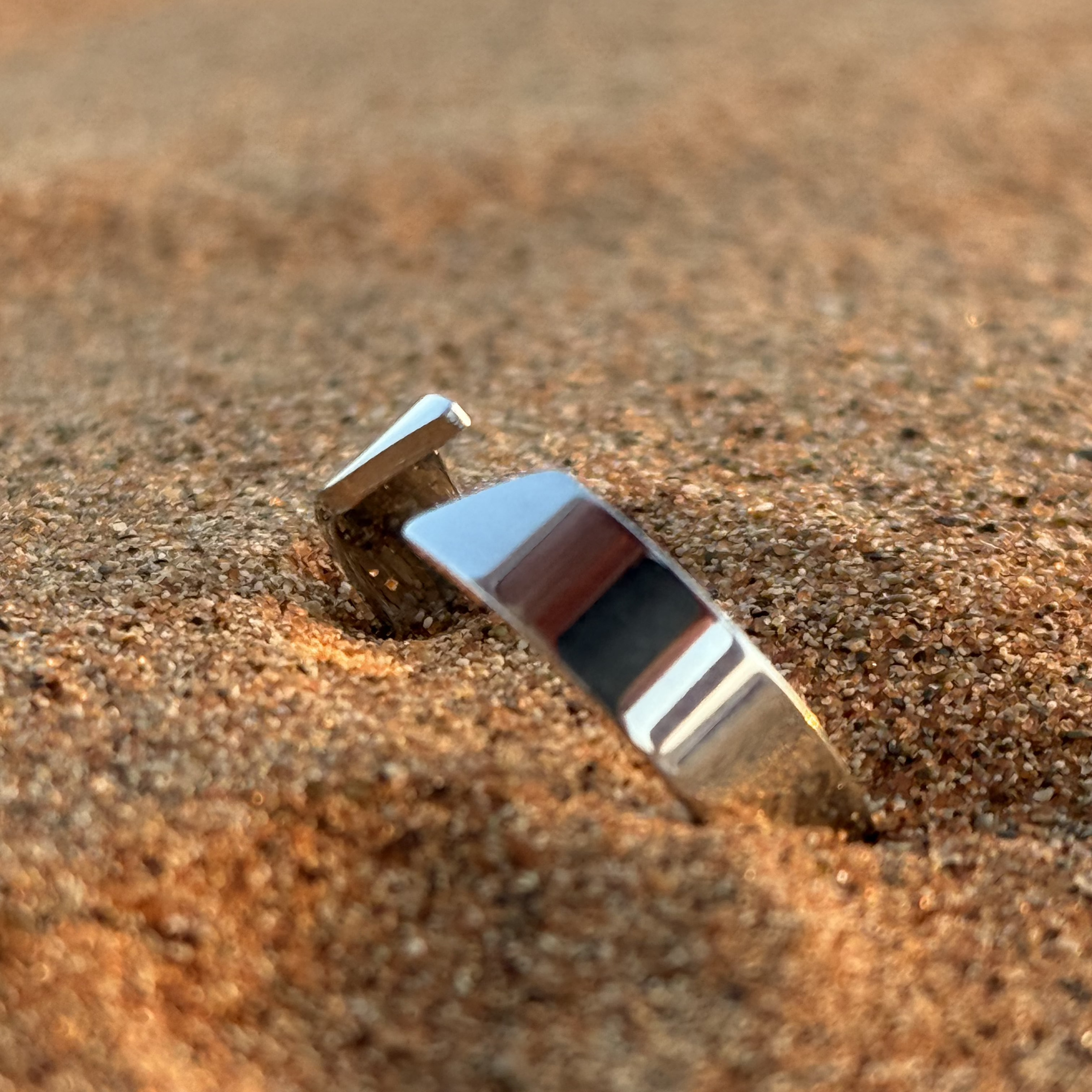 SLEEK MINIMAL RING — view 6