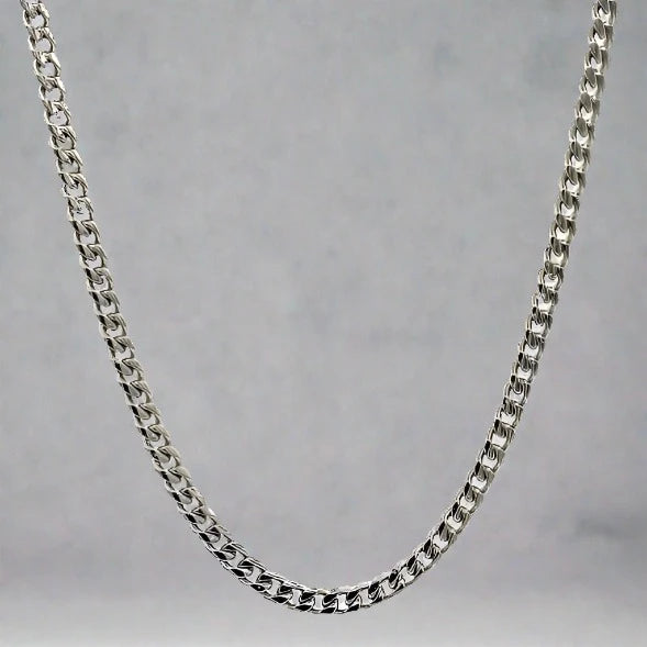 CUBAN CHAIN NECKLACE