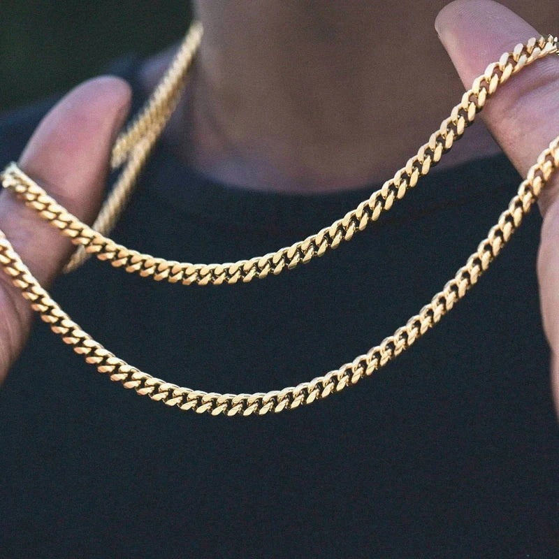 CUBAN CHAIN NECKLACE