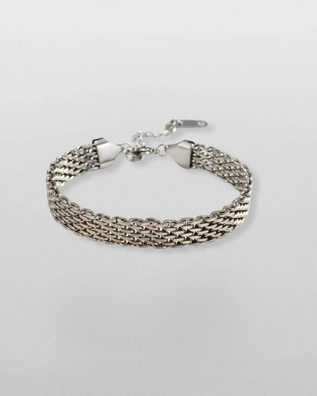 BISMARK CHAIN BRACELET