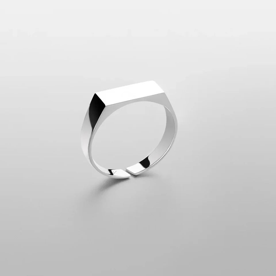 SLEEK LINE RING (Low Stock)